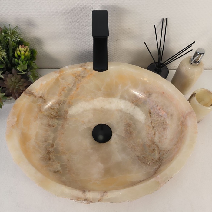 c9yun2jz2vy4kh2ik9b1b70wlu6a1m3k