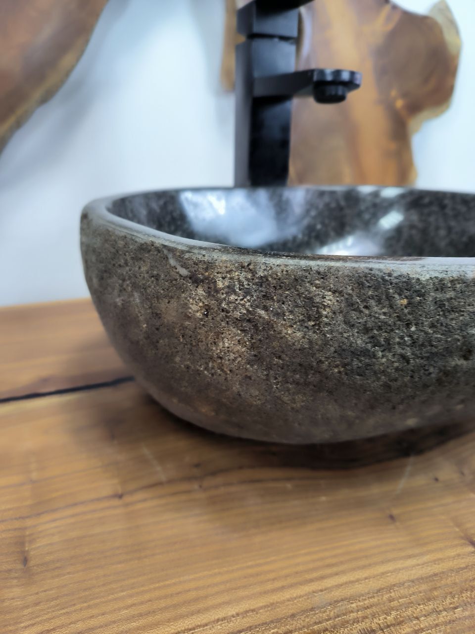 Раковина из речного камня RS-66271 36х30х14 из натурального камня