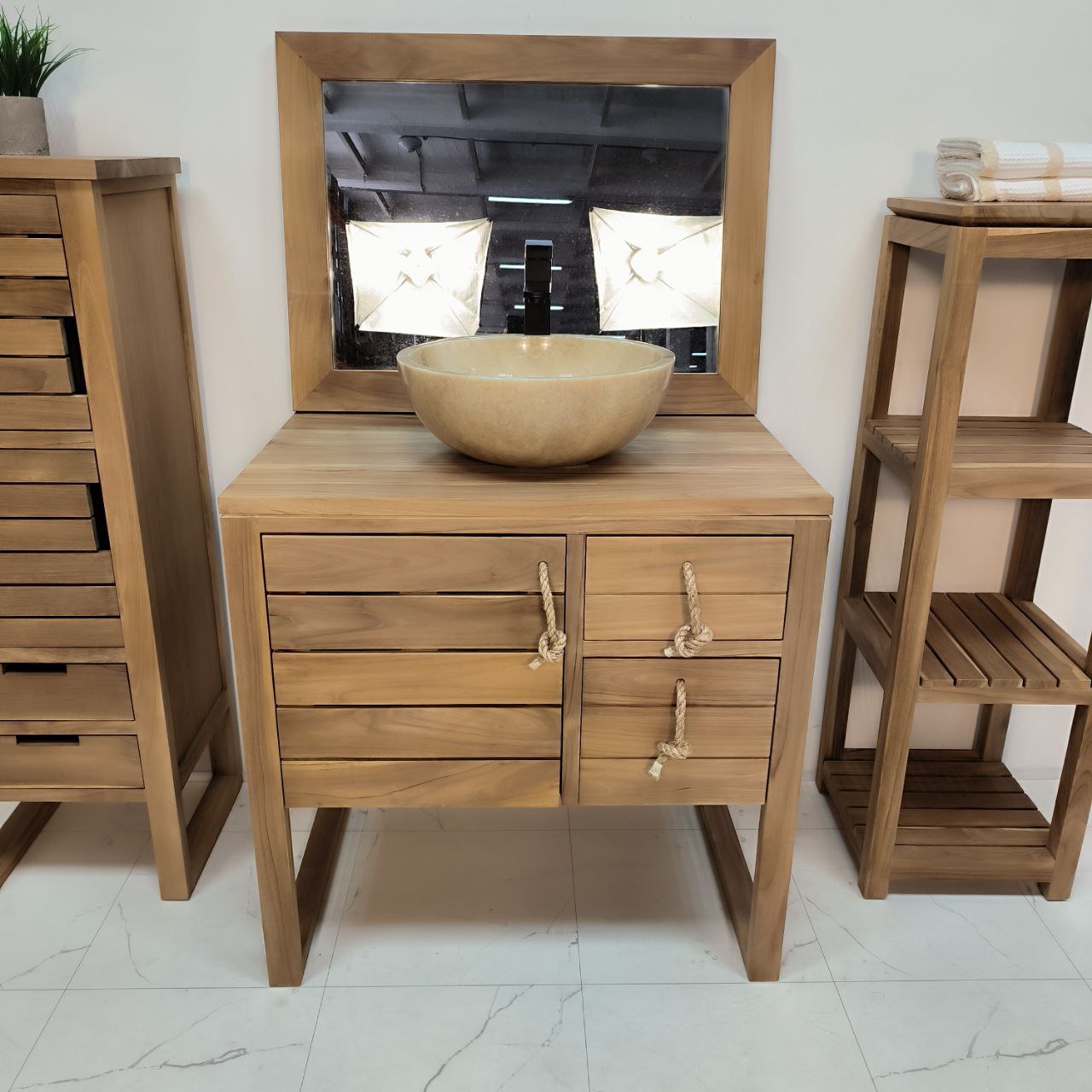 lu1hi9u9qymrbkgiug5x3d2o4zh03apb