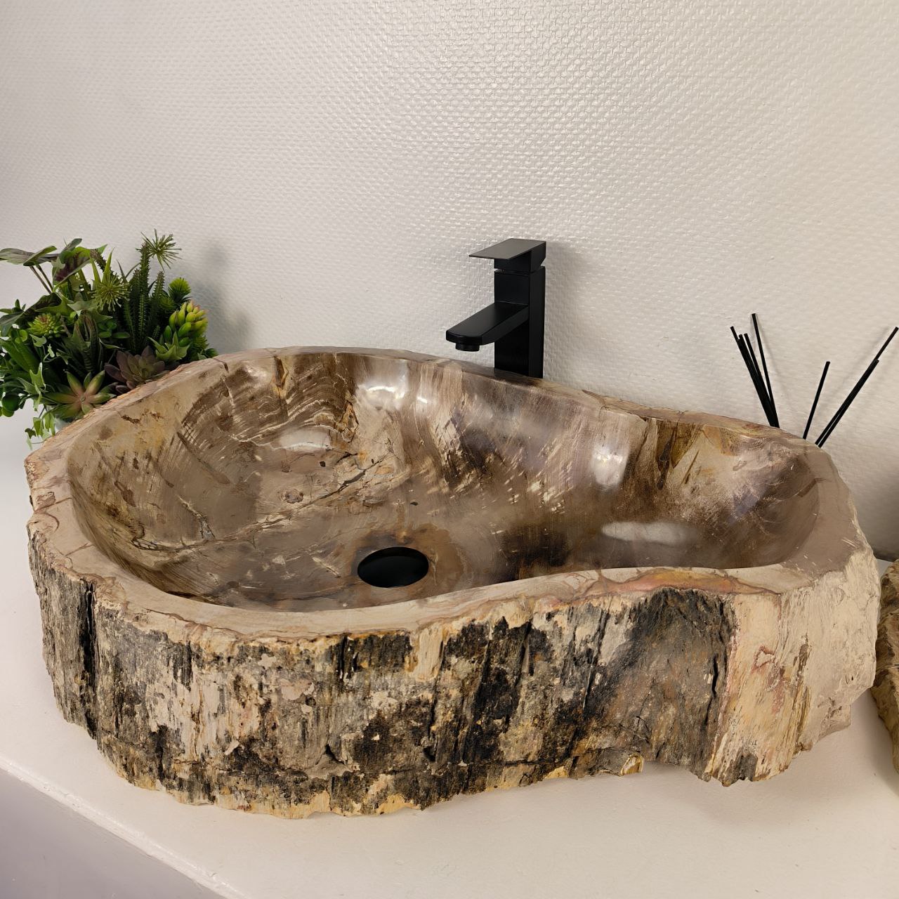 v0hsu7ibbeakxjnim7qmy8dvqxx7az9p