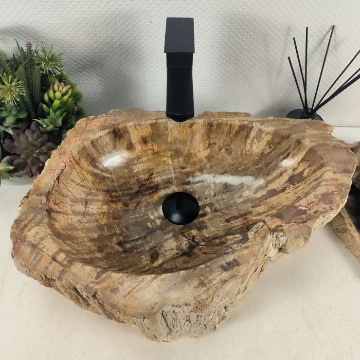 9c5ifg2rznw6ry4htq5yjz47mya06dl3