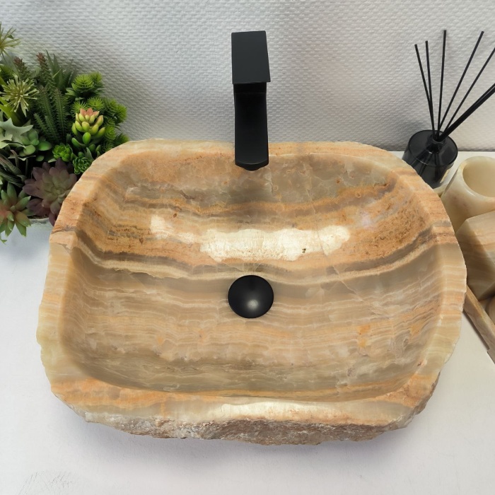 nsdjj90c6f19k9kl1vr5hvi1b7trl8fq