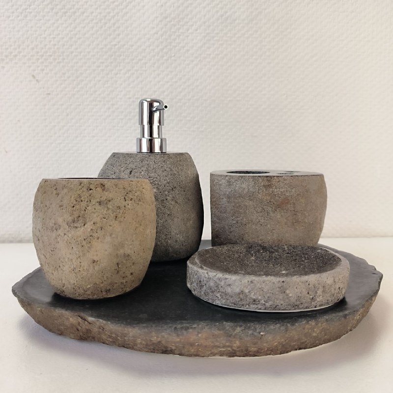 j3ctxwfgc860s3e198o6vhu3u7y7hoqm