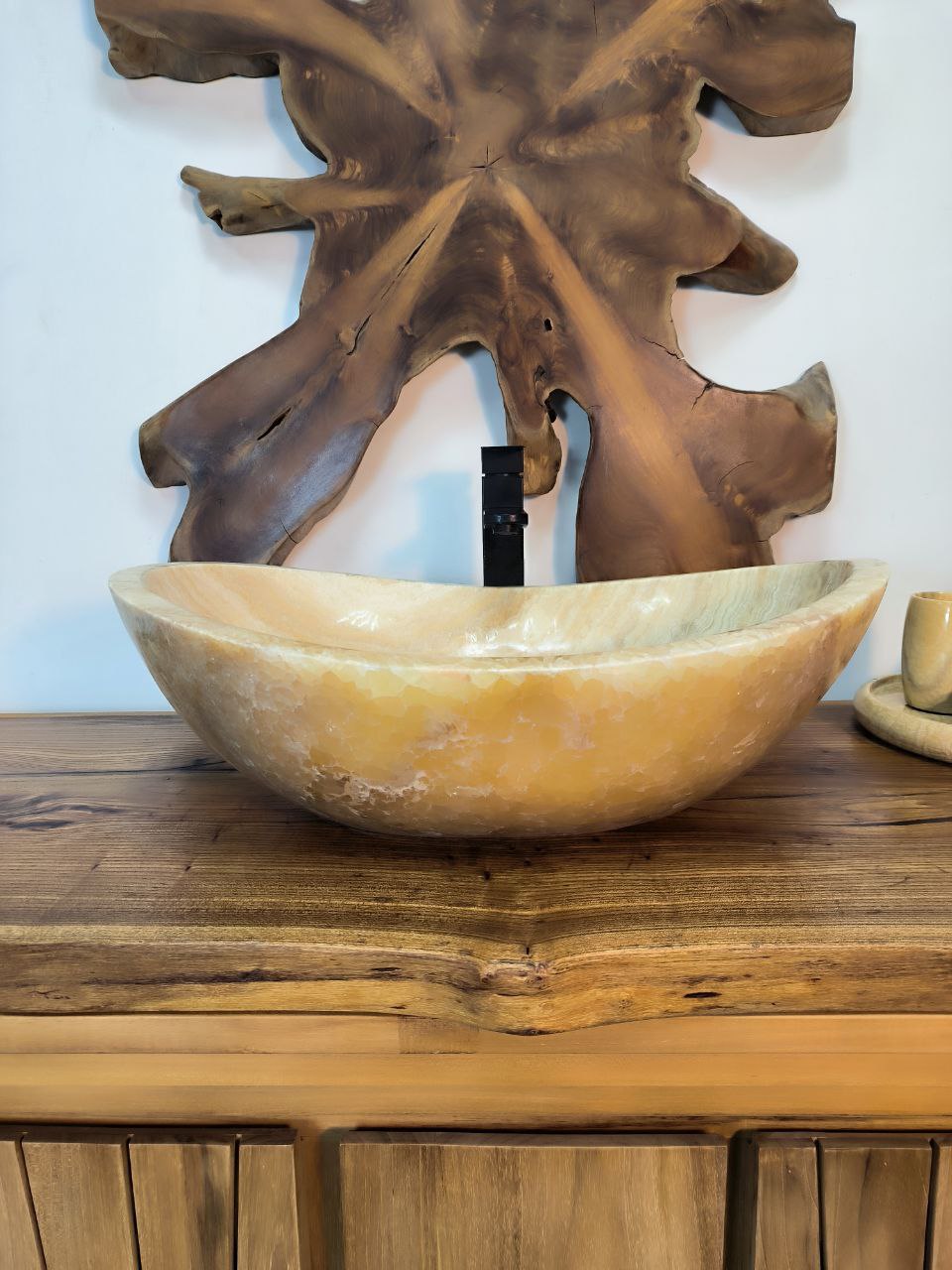 1dc5a3ce-5c2e-4faf-a294-a5aa131b58b6