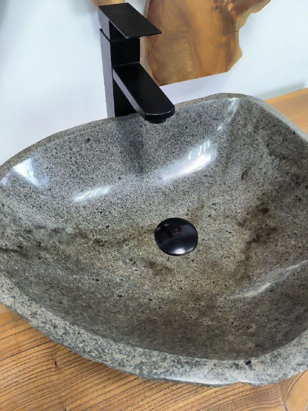 Раковина из речного камня RS-66573 47х40х15 из натурального камня