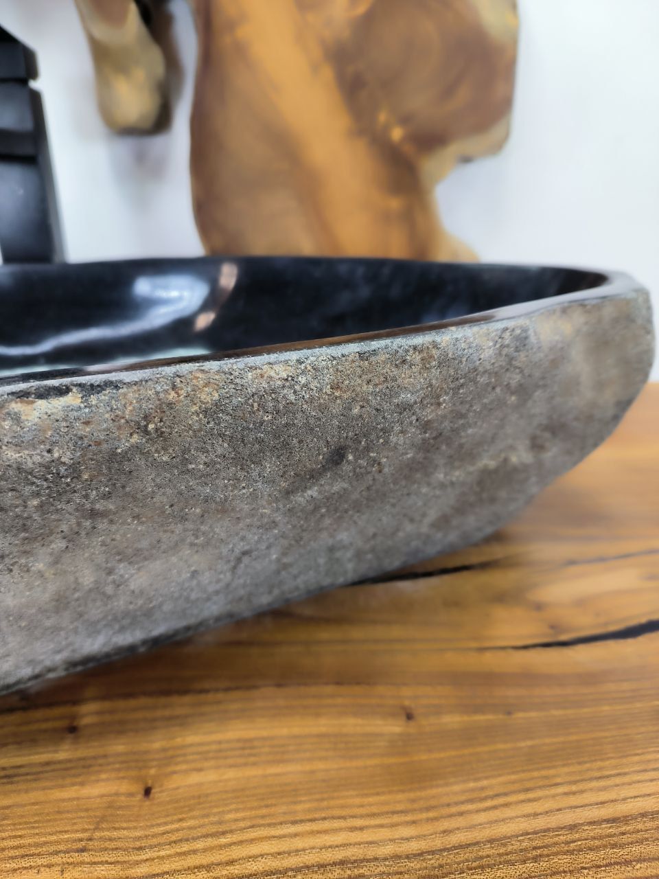 Раковина из речного камня RS-66549 68х40х15 из натурального камня