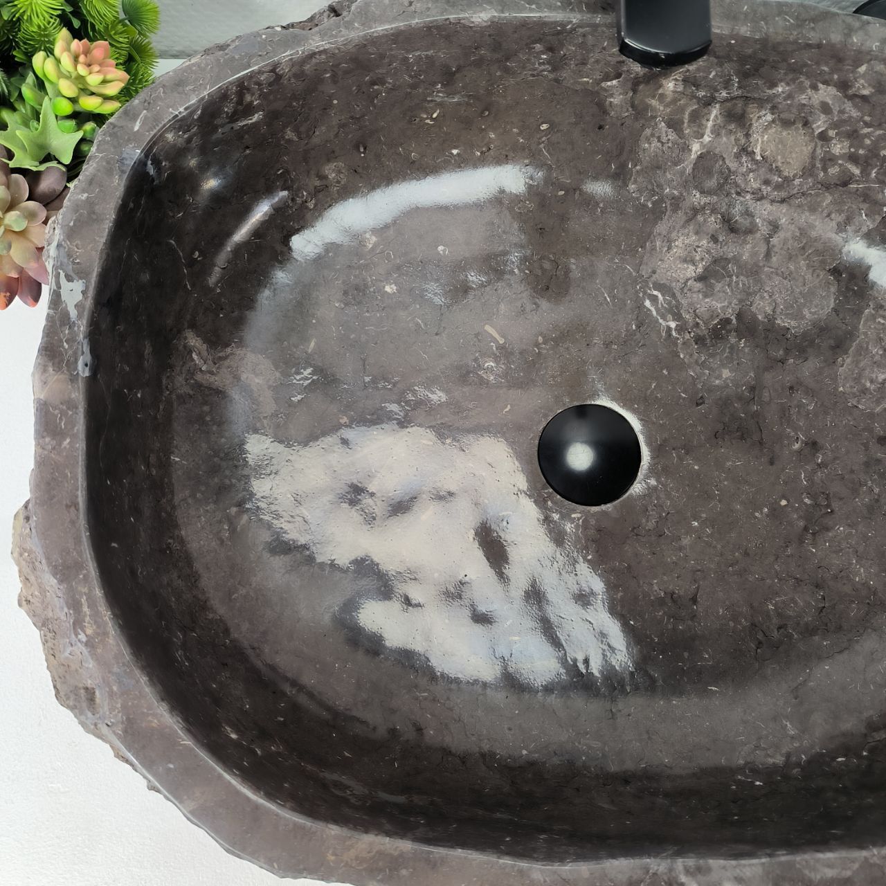 Раковина из мрамора Erozy Black EM-64956 65*49*16 из натурального камня