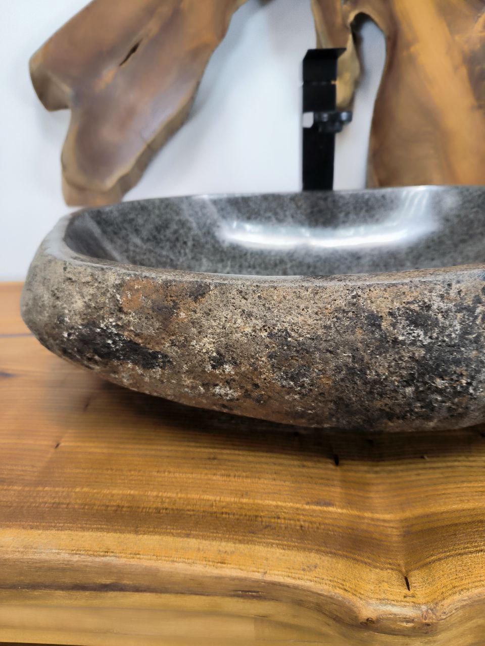 1ebaf630-fe9c-4015-8052-b03b060d8f2c