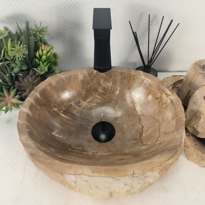 m5923wiu8tlcy1z60yey5dqto1mbcyxx