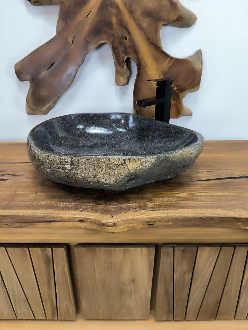 0d25b2e1-4aba-45c1-85d2-baab45fba8f2