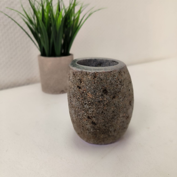 k9w37728r4cutzd0enzvbhov1kznbcc0