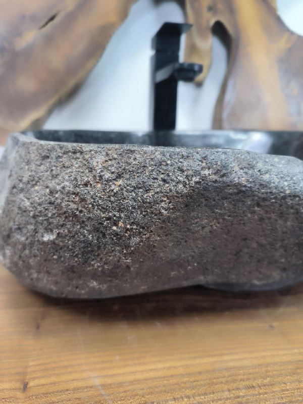 1e4735b3-7d56-4681-8f83-e840d03c4b4a