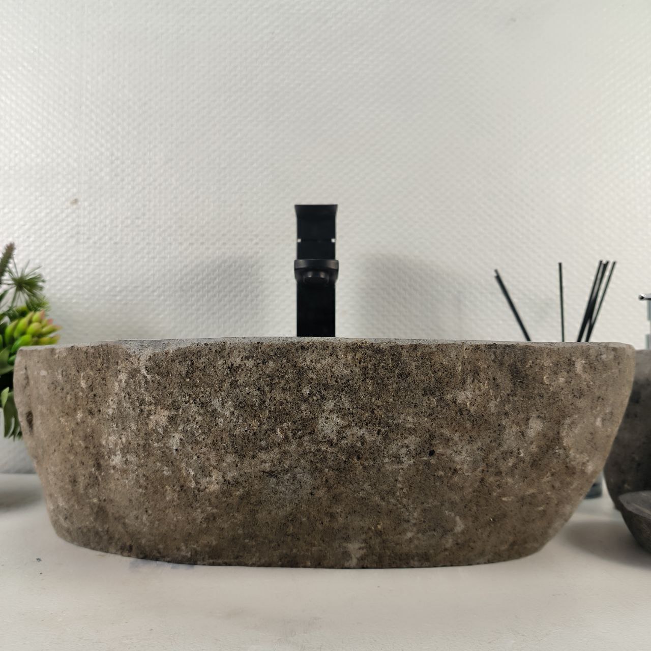 5e3yjogz2ch3y0k177wxc9021nw3qpwc