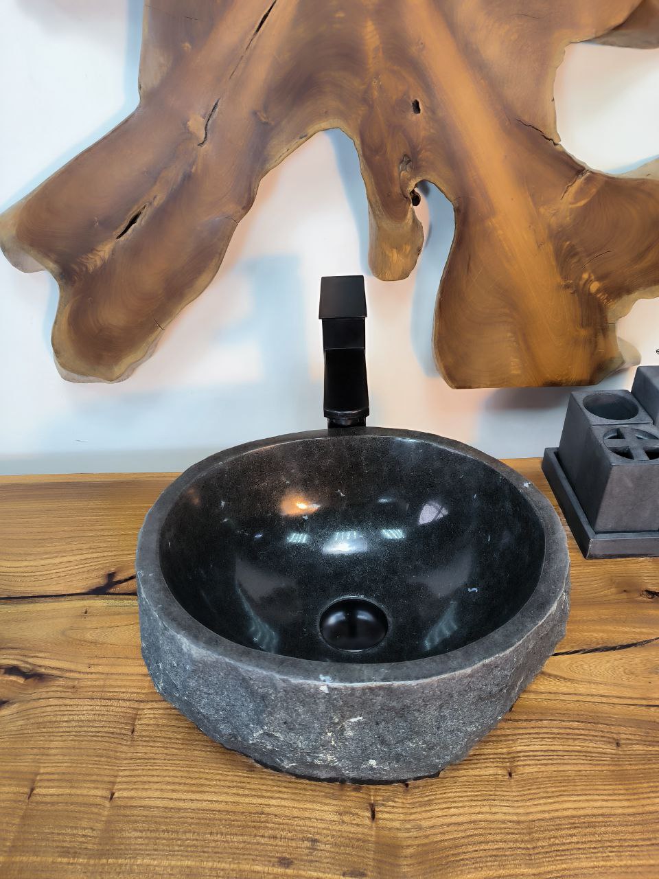 1d16431a-2c61-4d13-86b7-d938aa60c31e