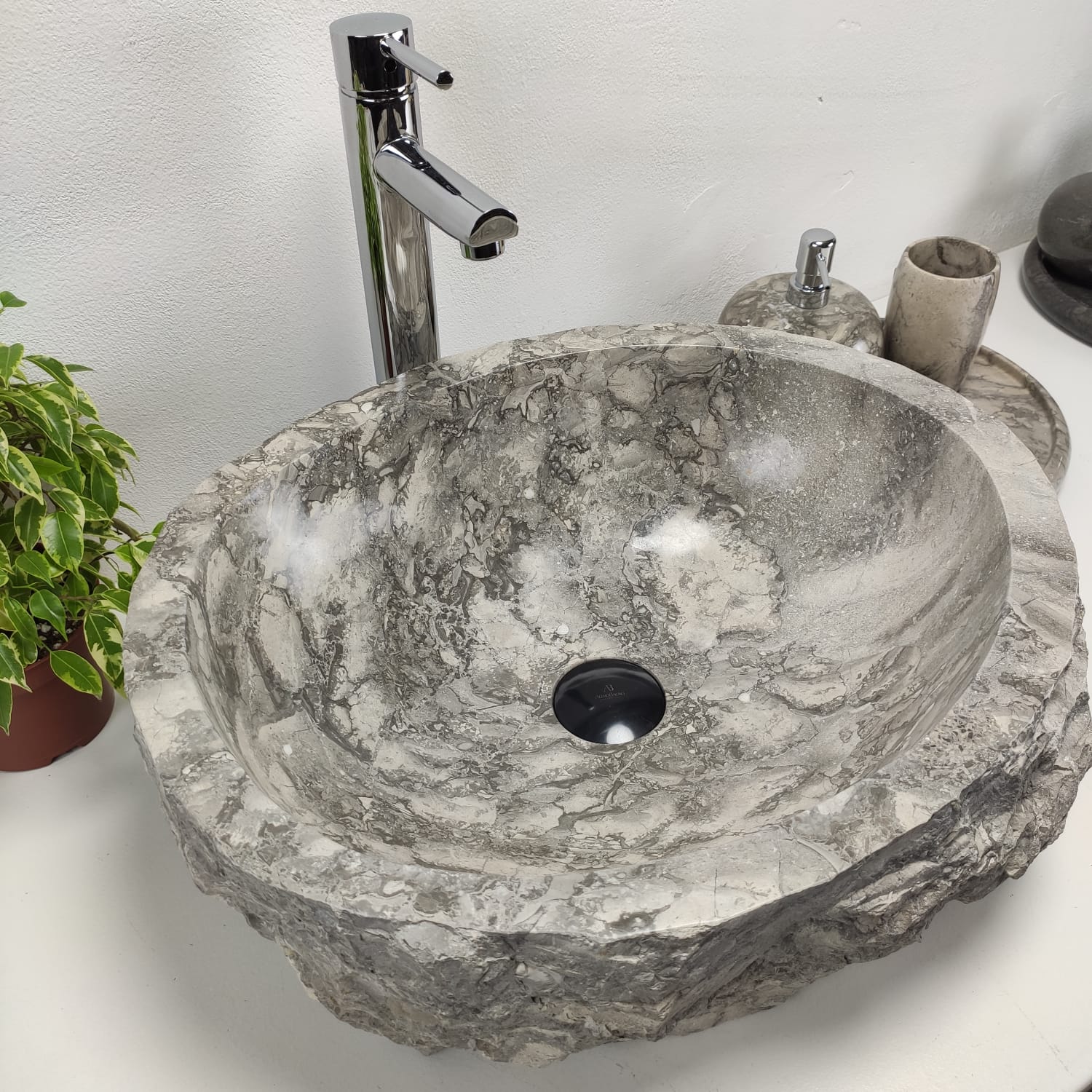 lu2ijy2nyatwmv3jga76x2ith0bl0f7t