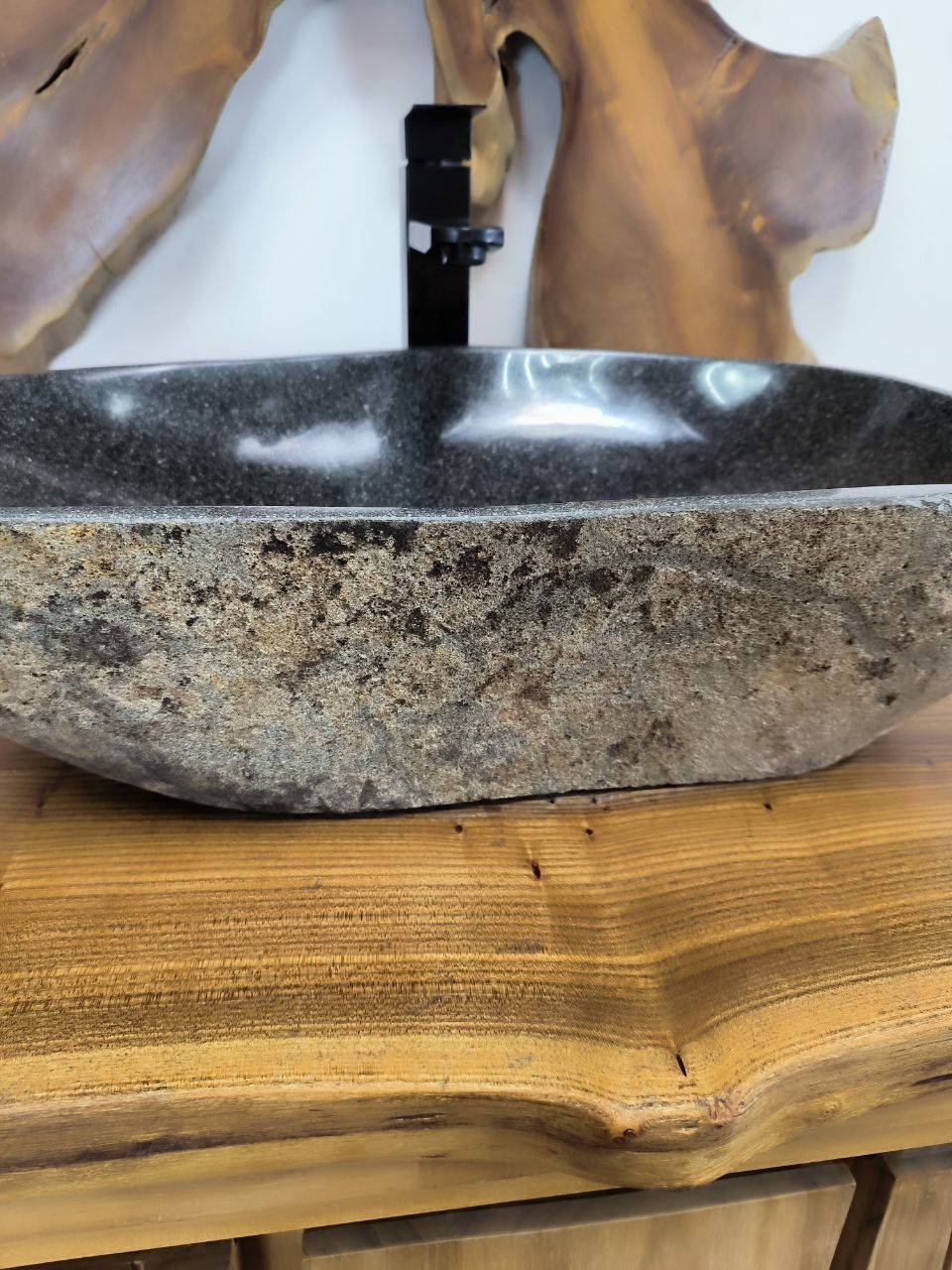 Раковина из речного камня RS-66528 59х35х16 из натурального камня