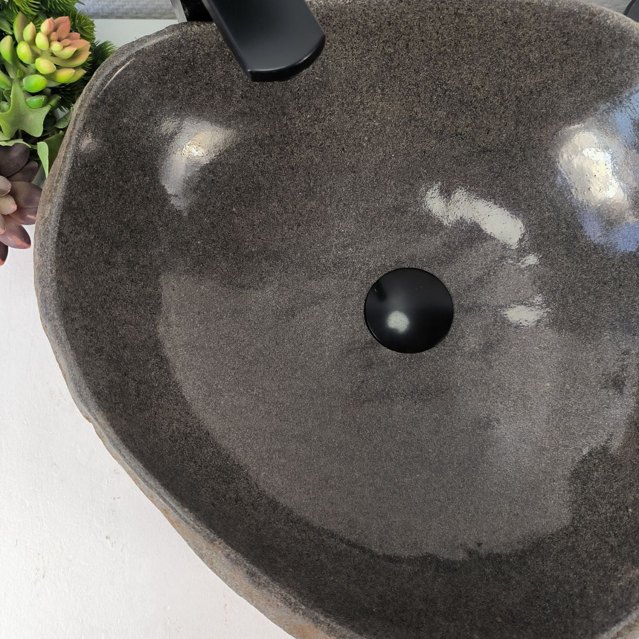 Раковина из речного камня RS-65466 45*41*15 из натурального камня