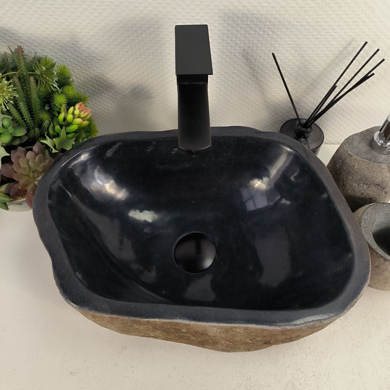 Раковина из речного камня RS-65599 43*40*15 из натурального камня