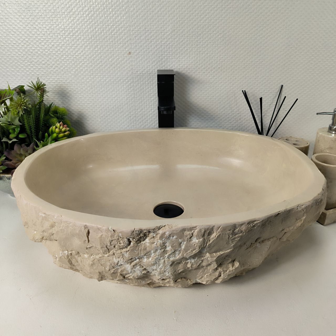 Раковина из мрамора Erozy Cream EM-64950 59*46*15 из натурального камня