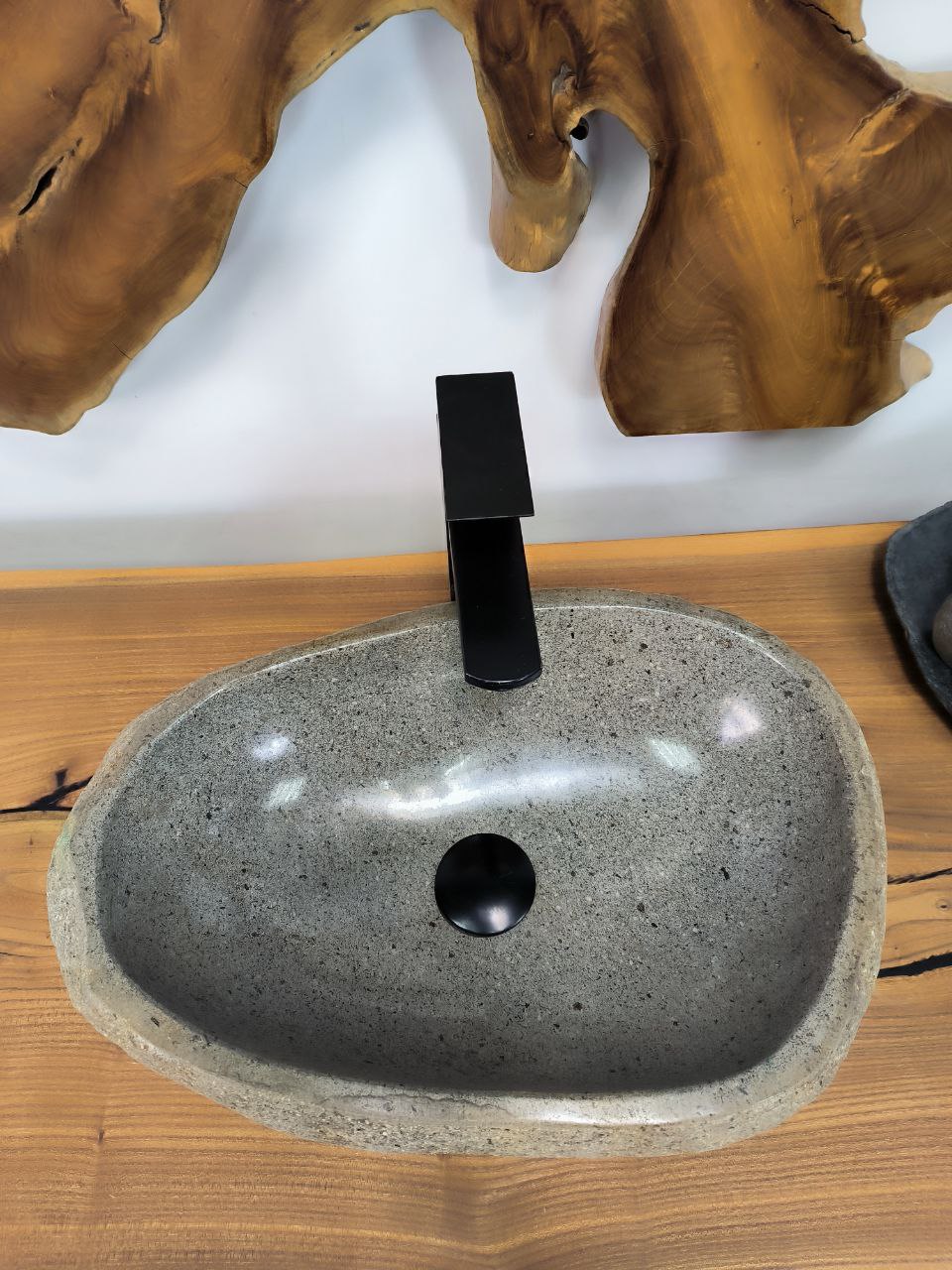 9ffc9685-ee75-4e26-b038-ce59ed6d5762