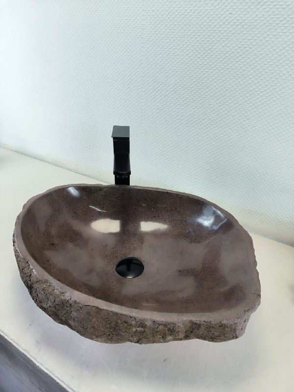 Раковина из речного камня RS-66232 54х42х15 из натурального камня