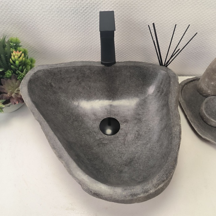 3w8ub0mdw6le4sel9mhg6wj11nk6qryo