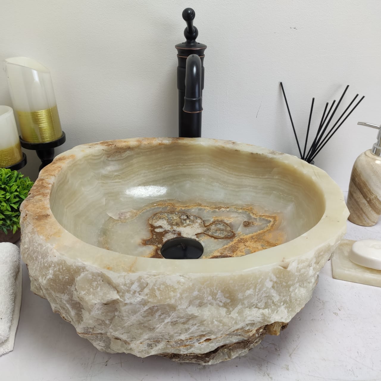 gn6dc37lvbld27v1jyz0fdamoesk8awq