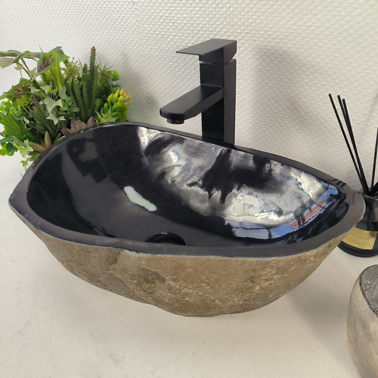 photo_2024-05-04_16-38-03