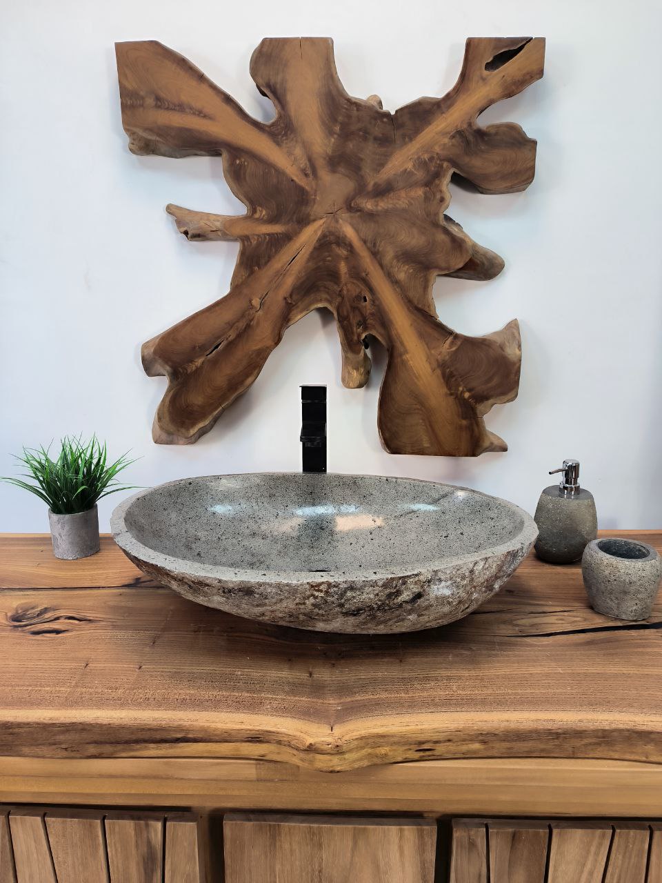 photo_2025-05-16_16-14-52