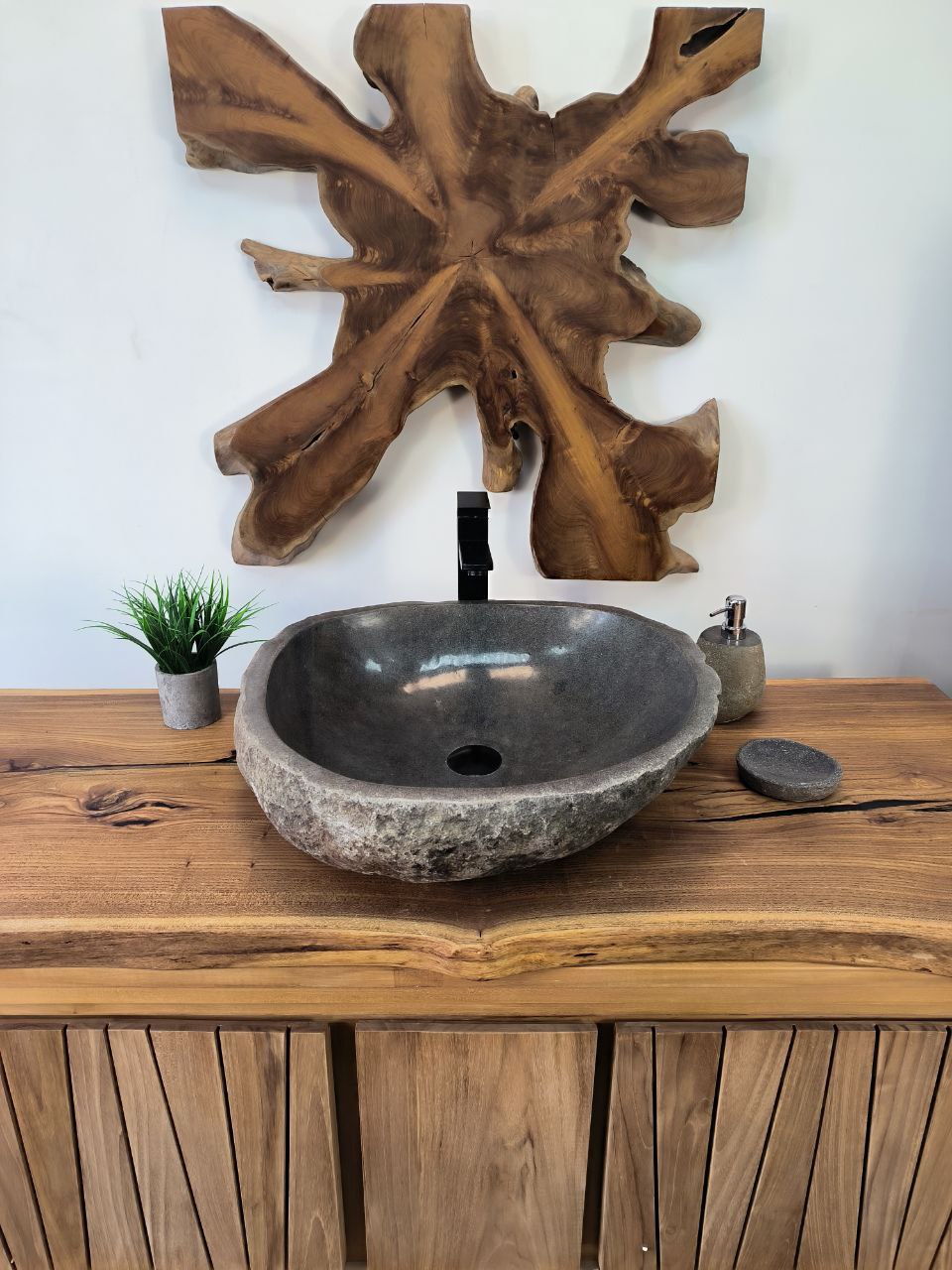 photo_2025-05-16_12-54-01