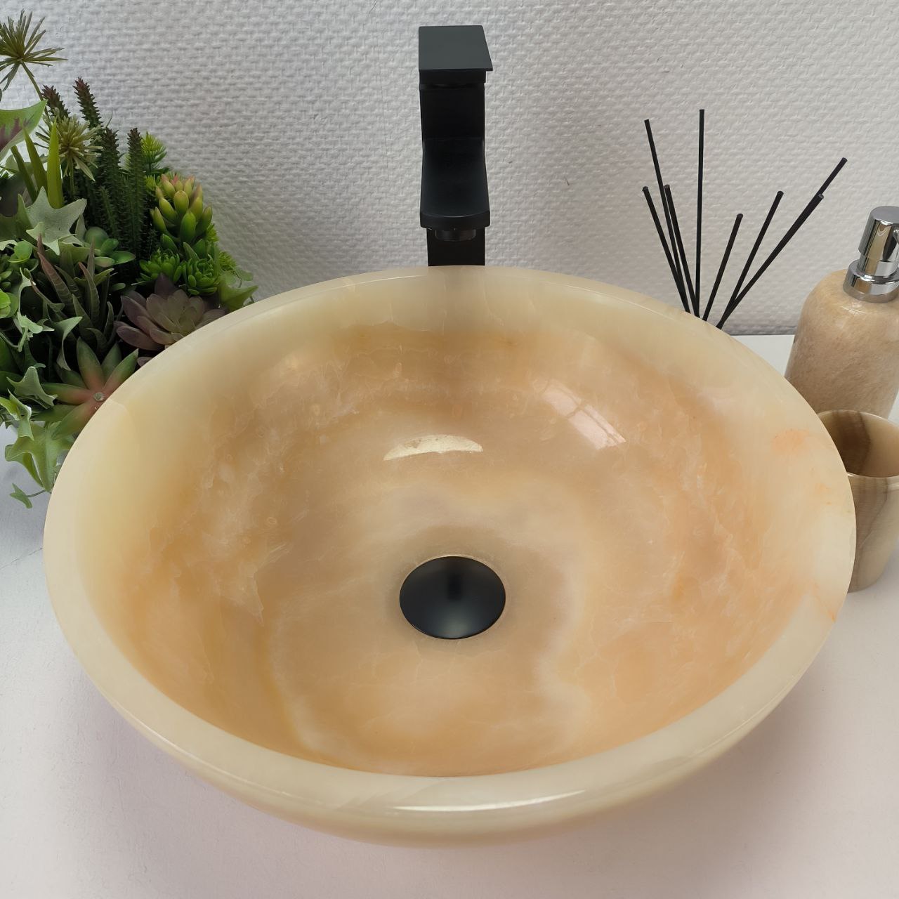 clmsuwcw1q2albjpjv7eq0h5wao8h9hu