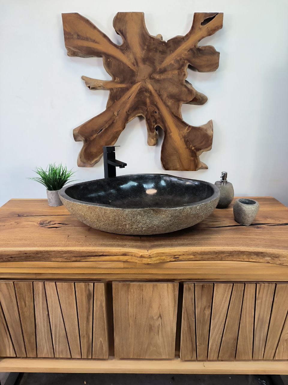 photo_2025-05-17_09-18-02