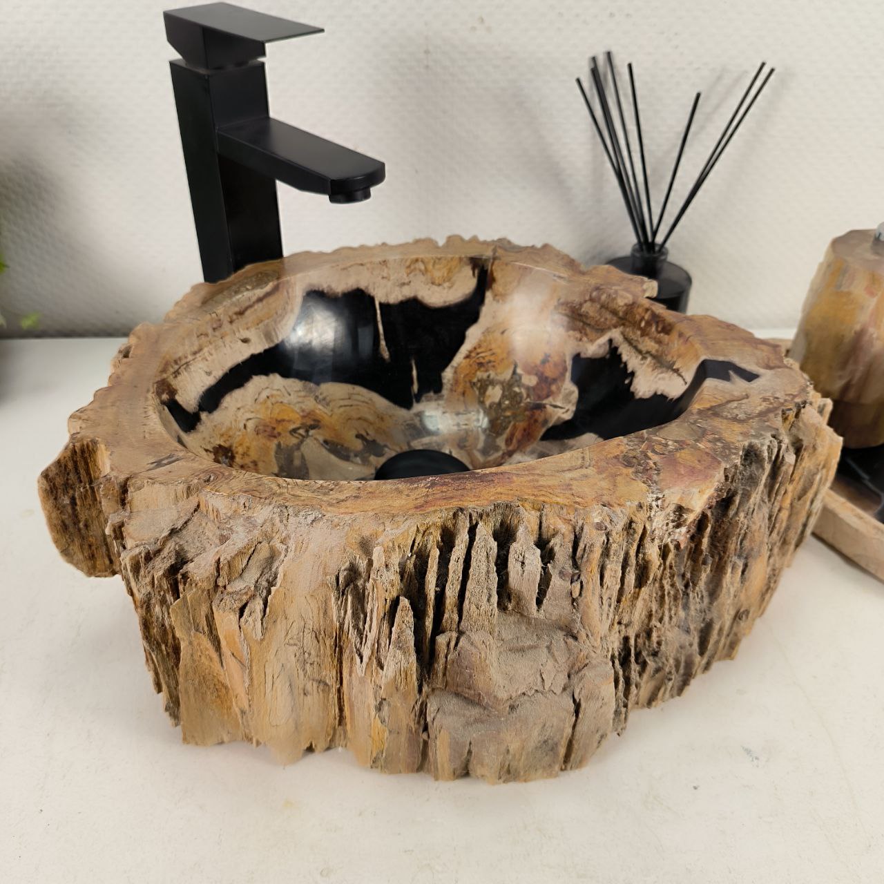 8tkojrfjtrq188l0tccsr7rs0ibyt9um