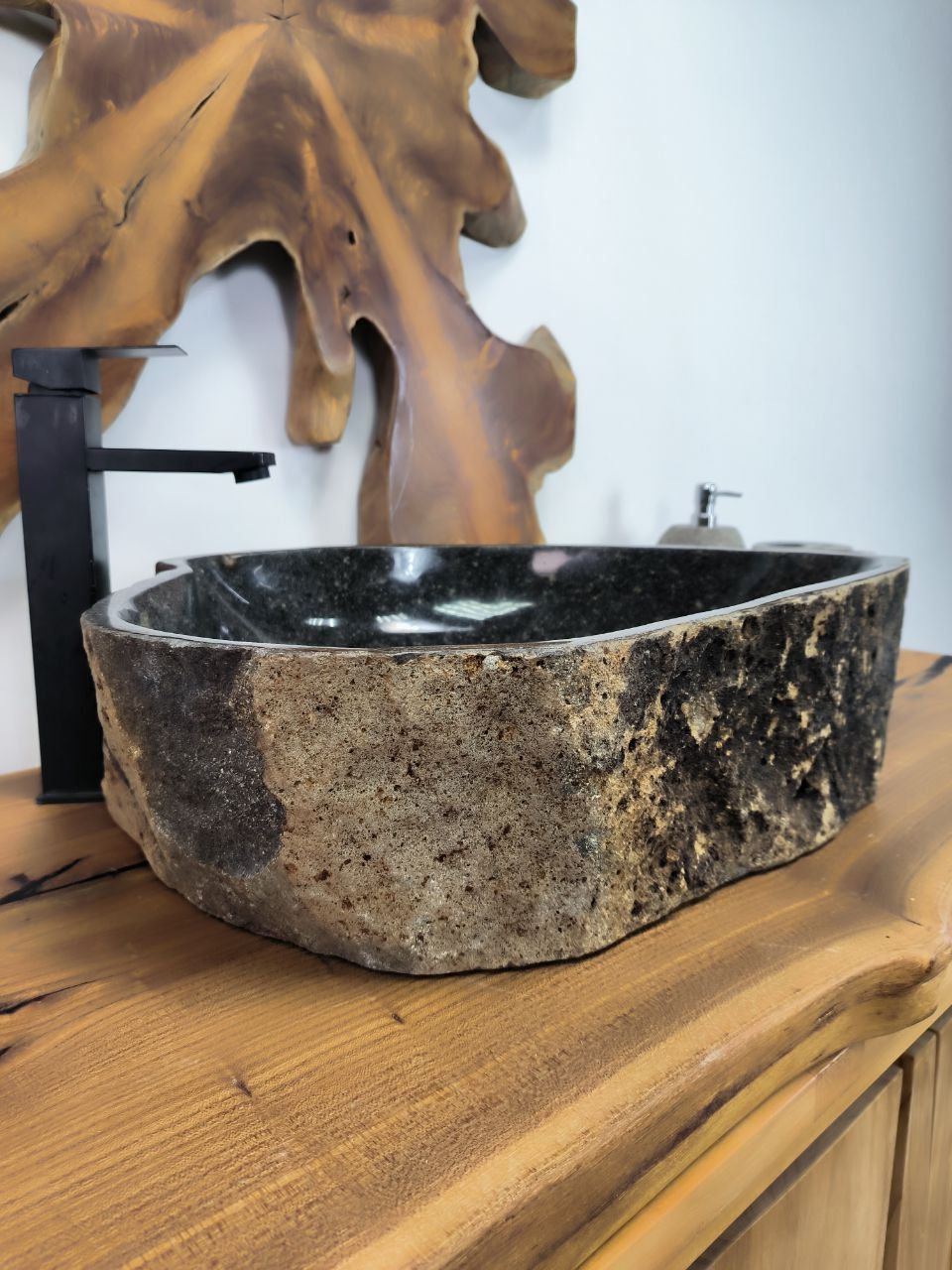 Раковина из речного камня RS-66369 57х45х15 из натурального камня