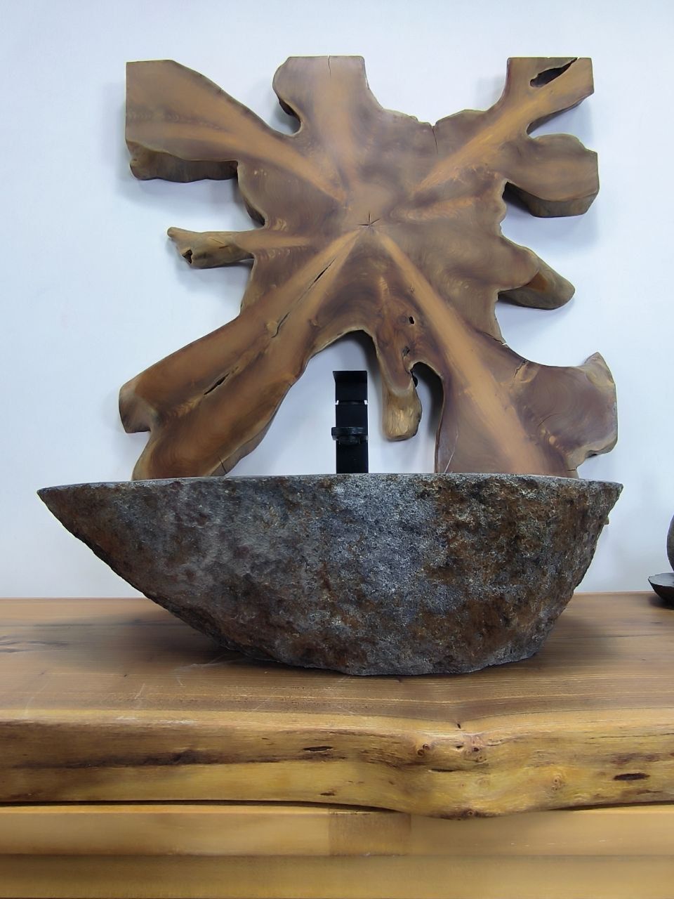 Раковина из речного камня RS-66421 56х37х15 из натурального камня