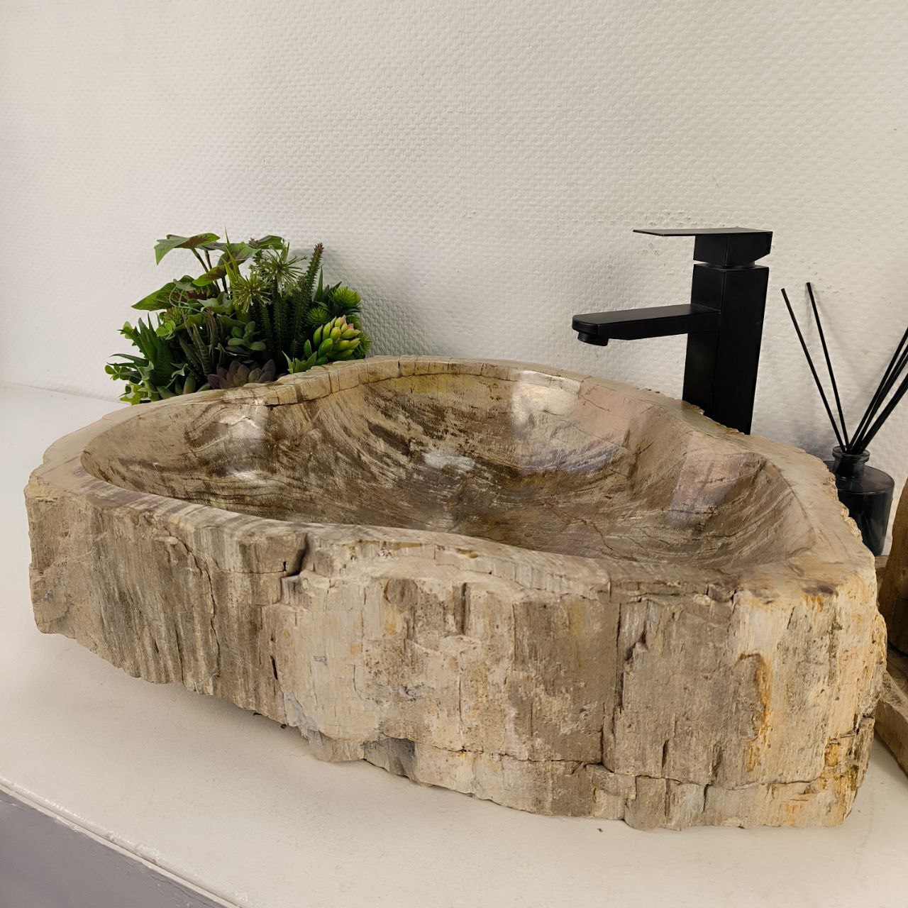 riddb0tde6n0cspddrj6egufmqc4m4bm