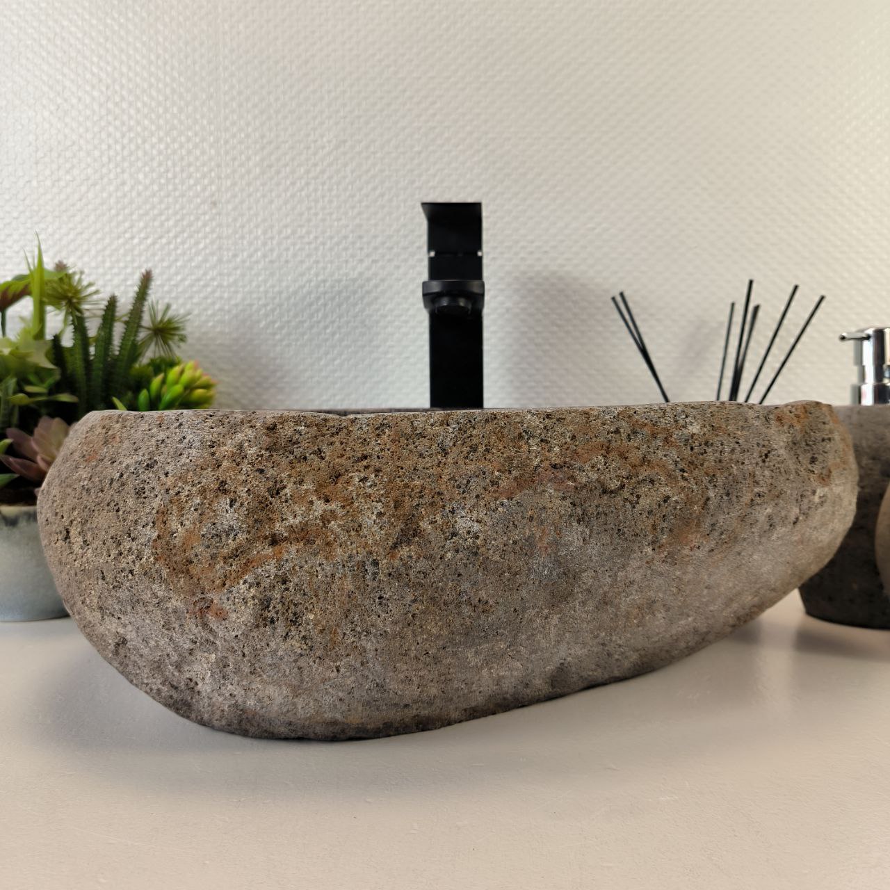 photo_2024-05-03_11-36-42