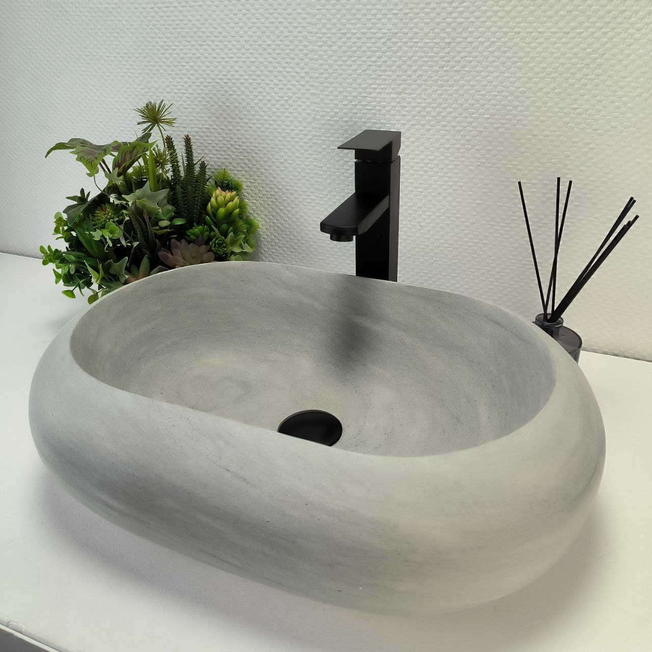 aqwwxghehqx6bp8y8ujqm56zvinq4doy