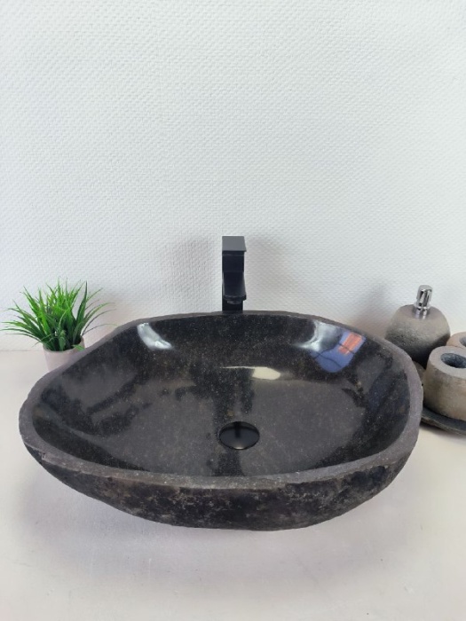 391687b6-3dc2-450c-aeae-e7a30e6b0911