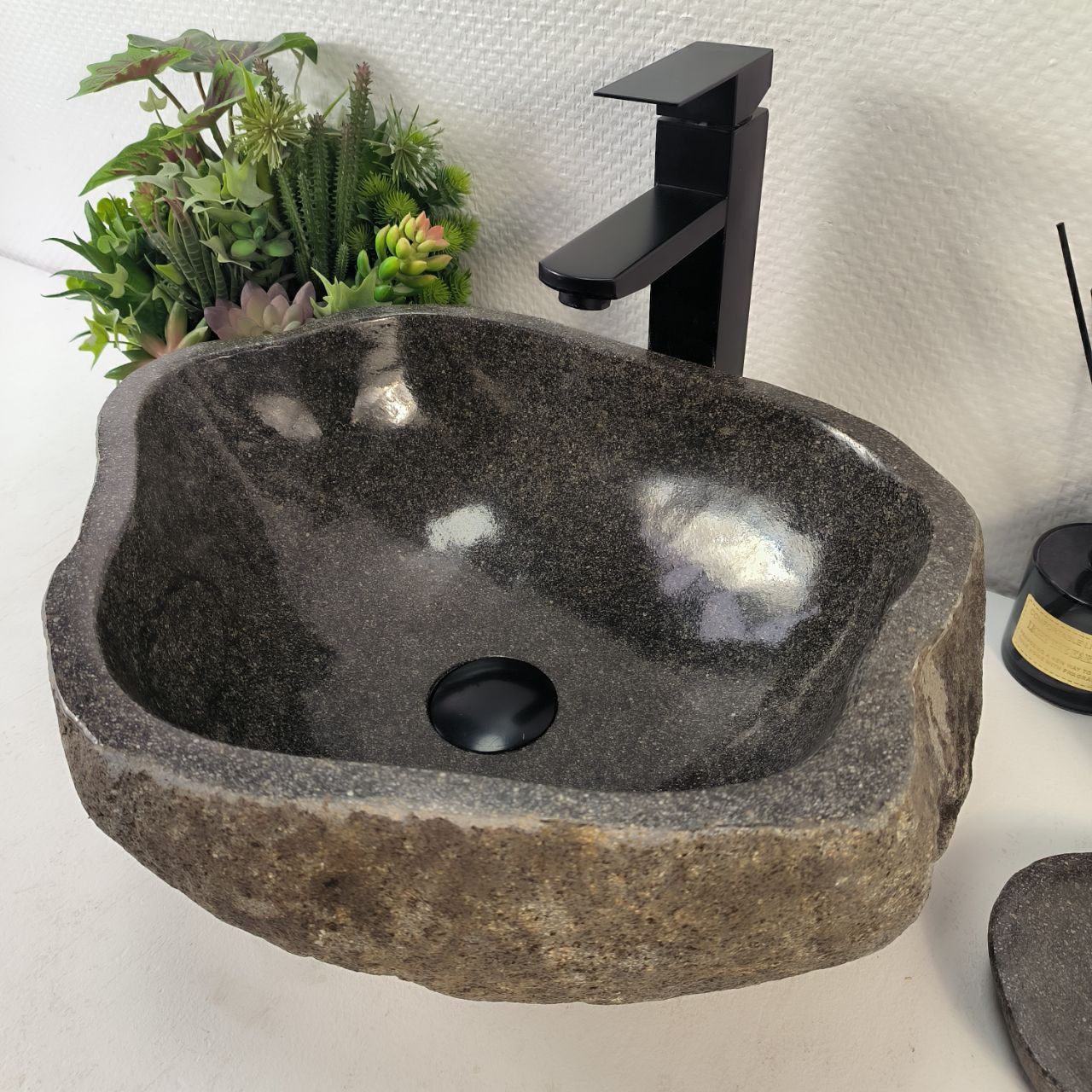 Раковина из речного камня RS-65252 45*37*15 из натурального камня