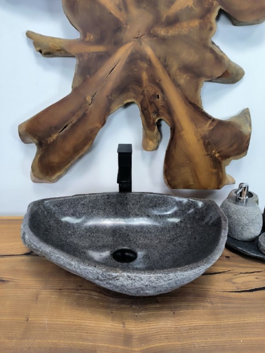 c4b8f12f-8f10-48c9-9bd0-1ae85b890148