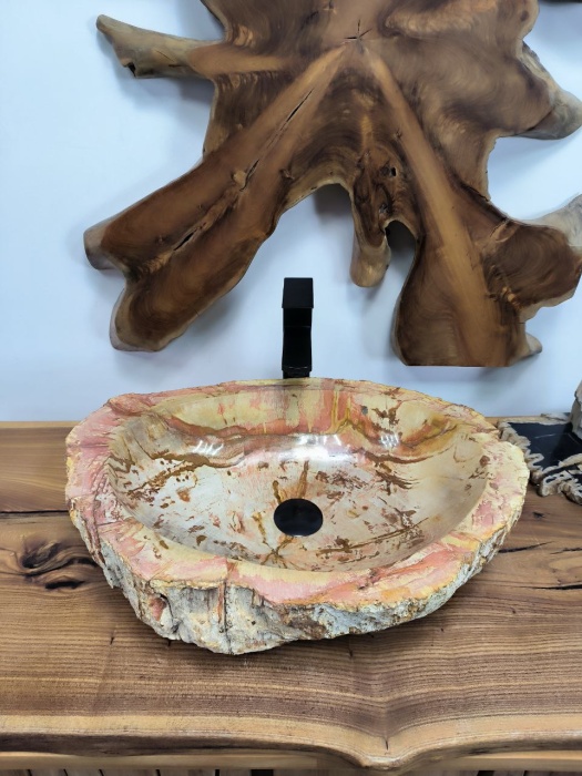 61fdc05c-8a2e-4cfc-b052-17b2b7b47173