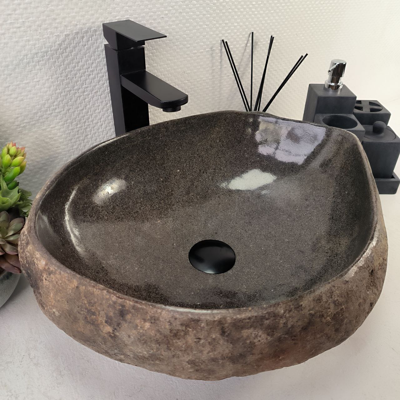 k8bynmltcfq1e8uqejcap257x421xfvq