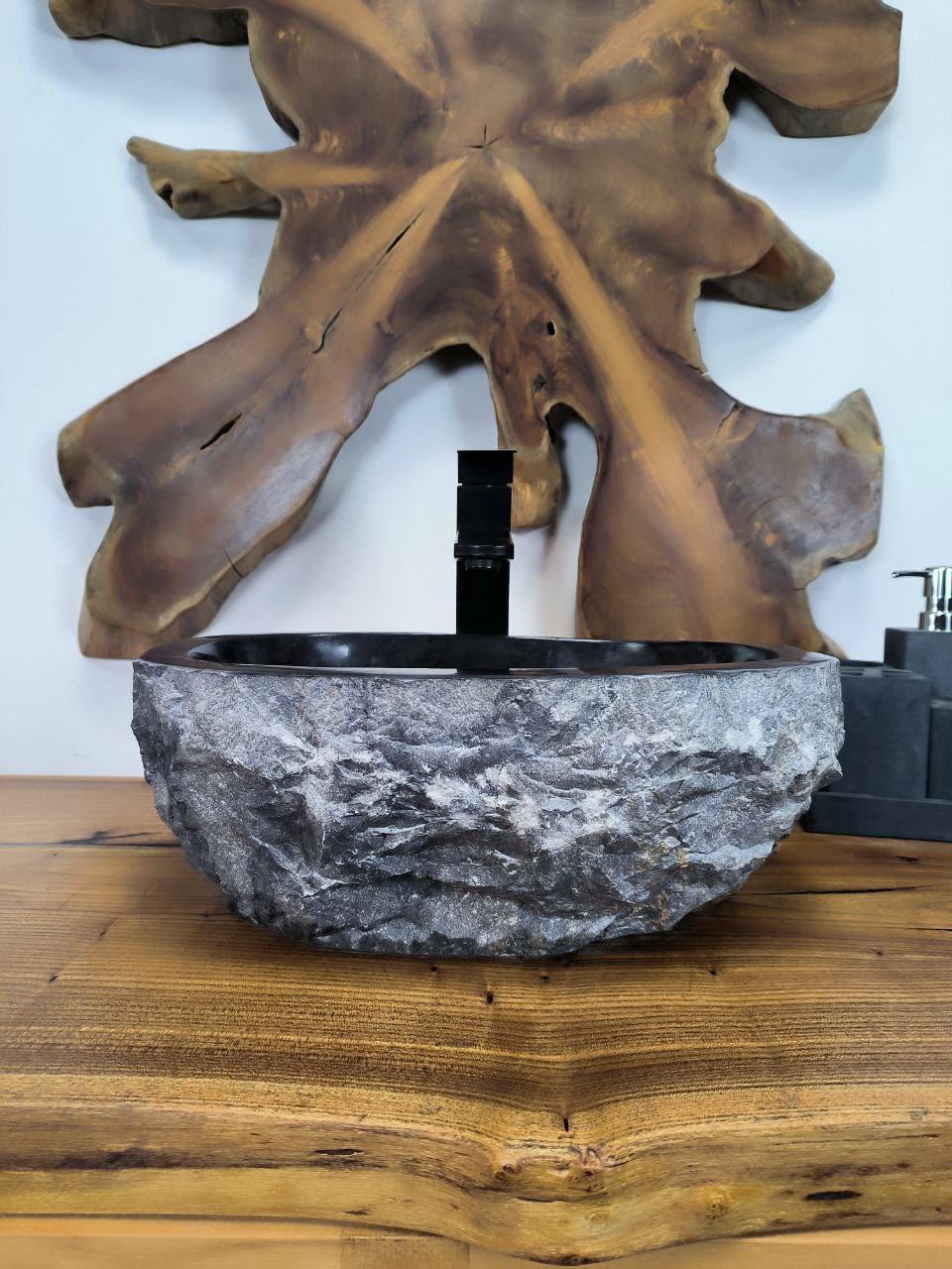 e3af86b0-b64f-41e6-94cf-0be575724a9a