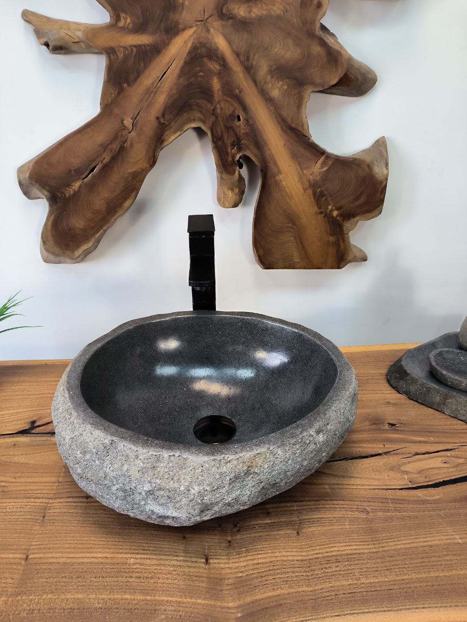 photo_2025-05-17_10-46-42