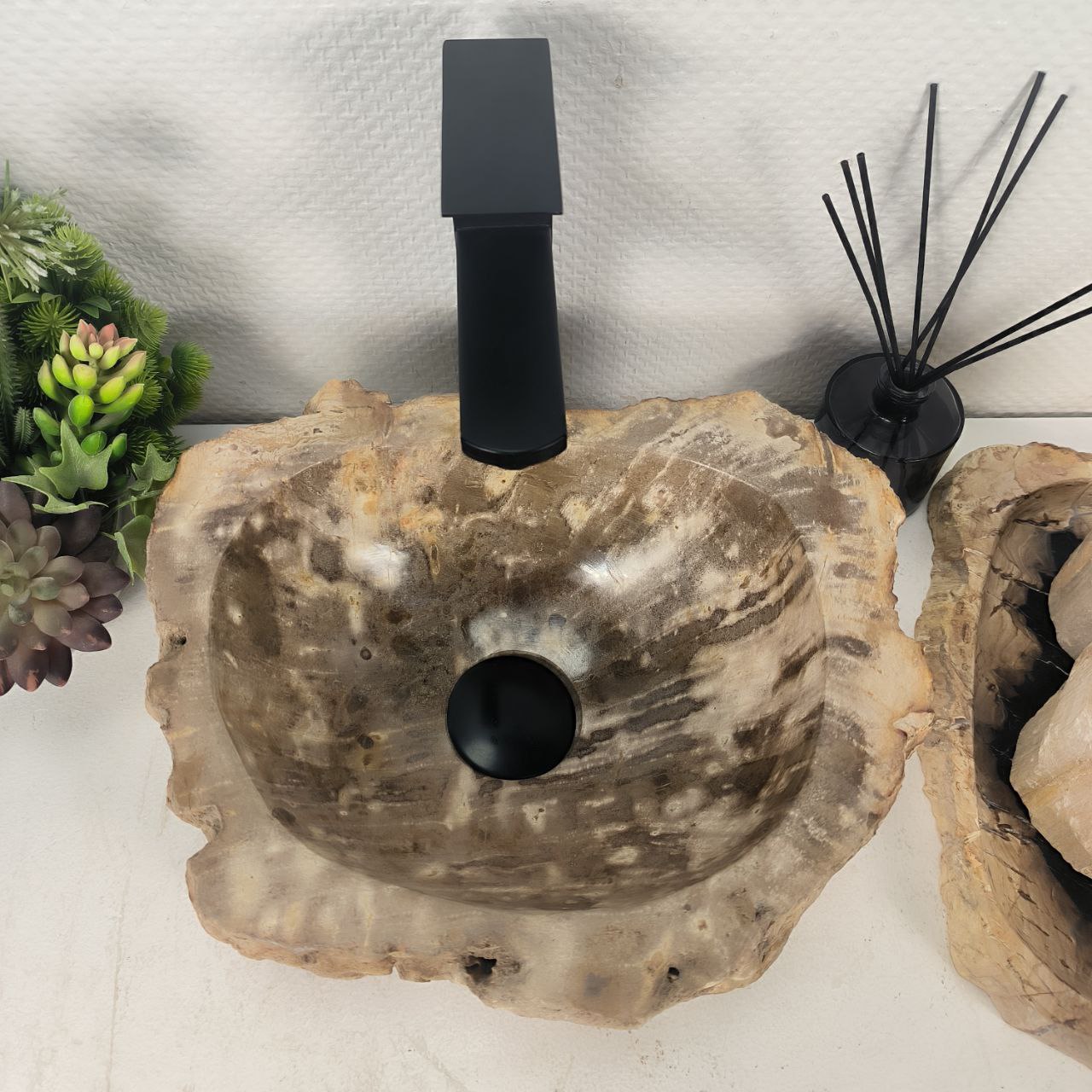 4l6nsinxyaaa6umodgw1c87lnh8nkvtc