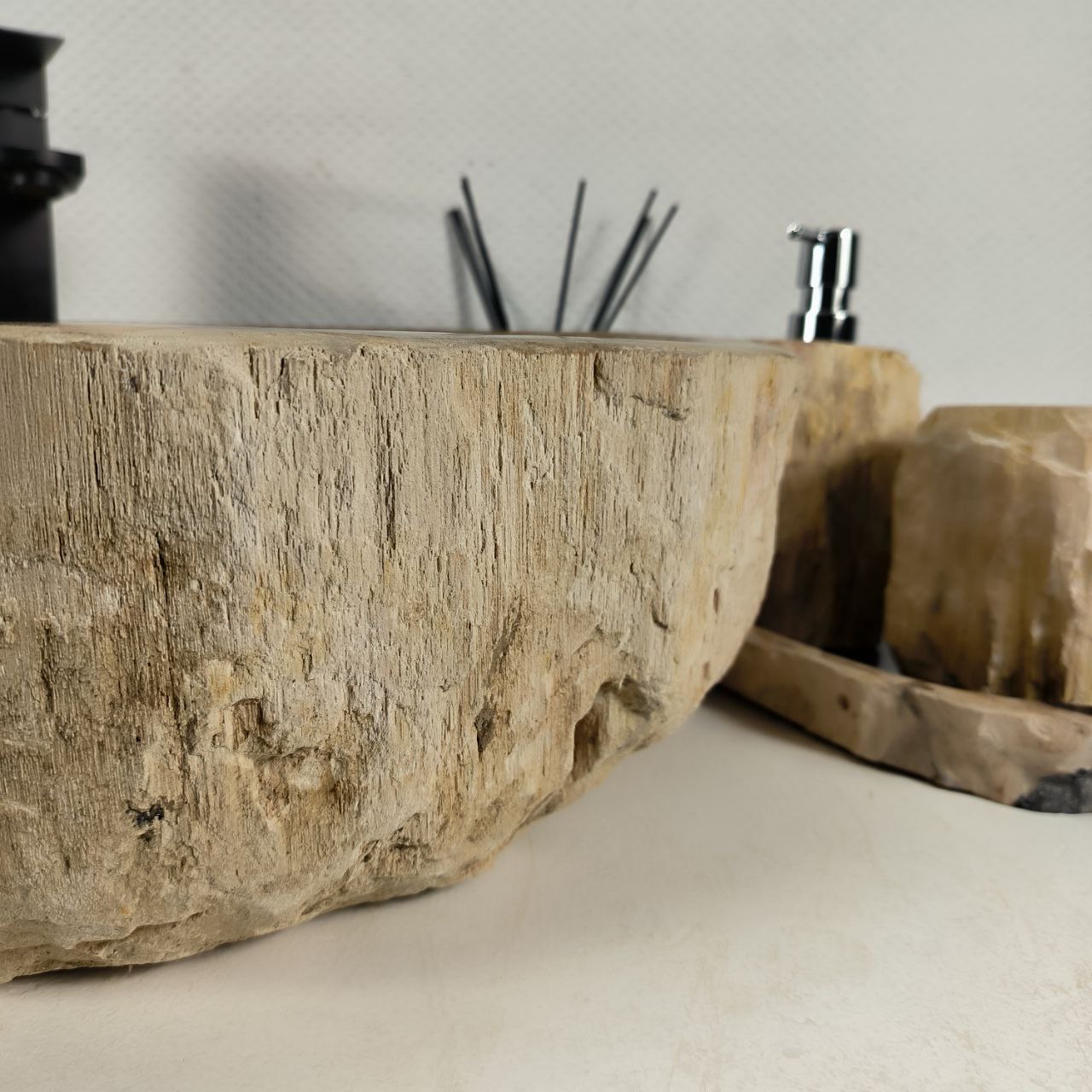 1yc27c7zznax4aooxyuv6rwb1m1mpef9