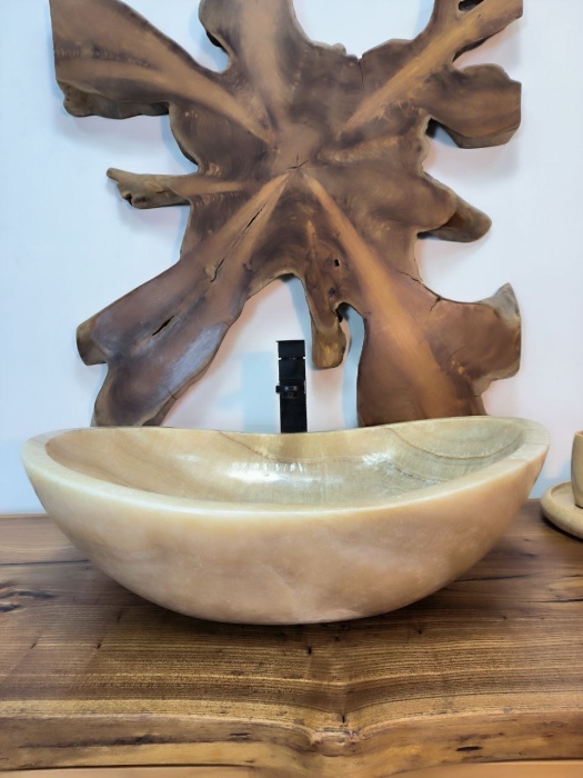 fc43efb4-f907-49b4-995a-95d5b4e9112b