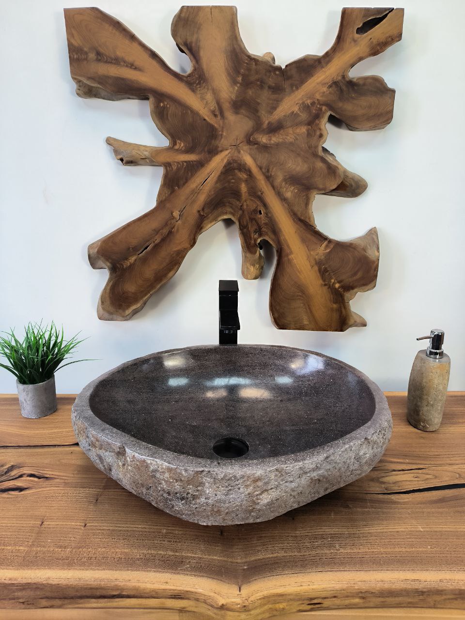 photo_2025-05-16_14-23-17