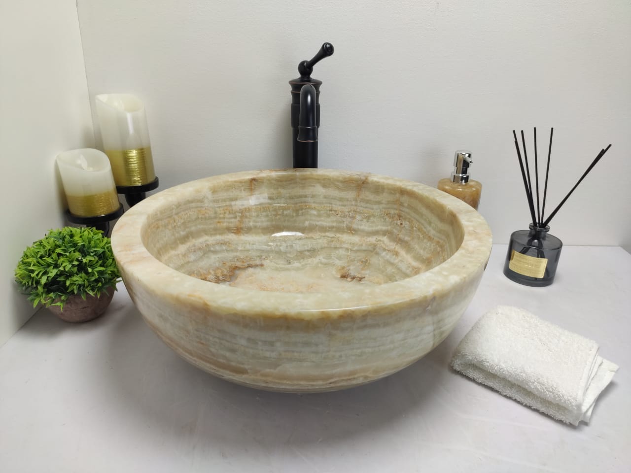 ec0db98927d20d5b5aa13903c2951535